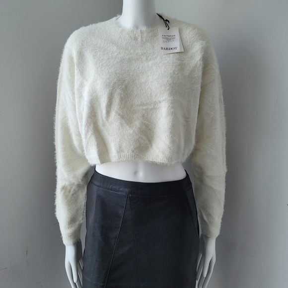 NWT Bardot Fluffy Cropped Knit Sweater S - Picture 4 of 11